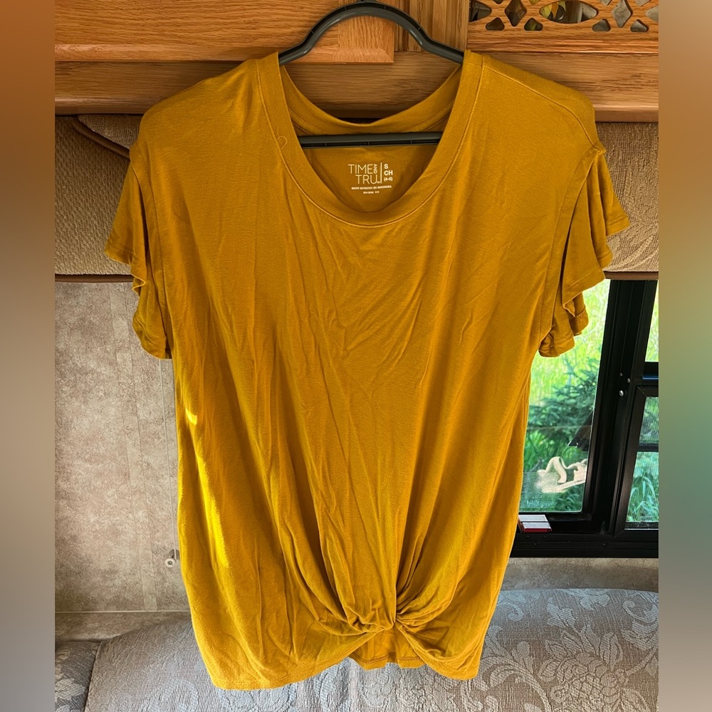 Women’s T-shirt